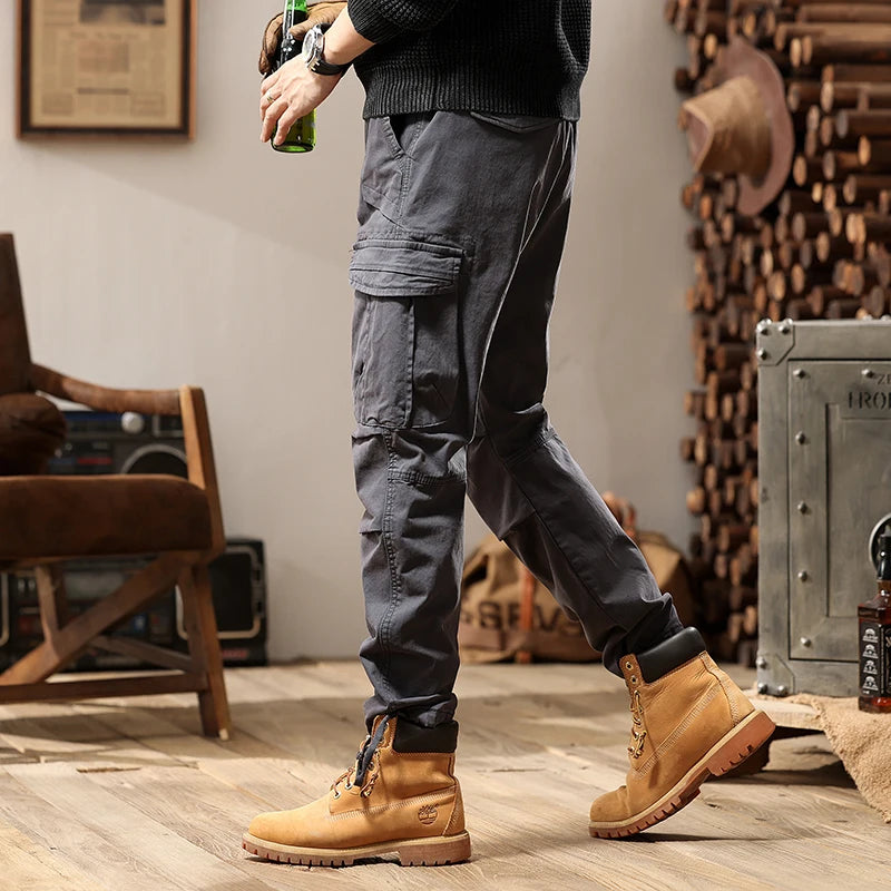 Herren Cargo Hosen im militärischen Design mit mehrfarbiger Tarnung