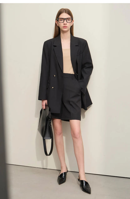 Damen Shorts im minimalistischem Stil mit Taschen für lässige Basics