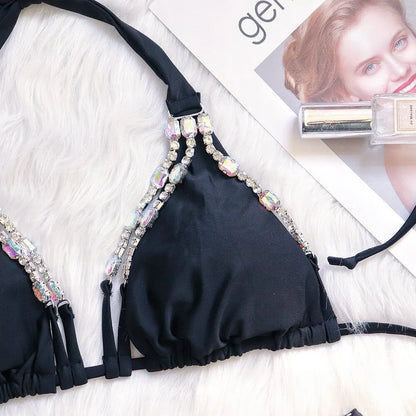 Schwarzes Bikini-Set mit Blumenmuster und Push-up-Effekt – verführerische Bademode für Strand und Pool