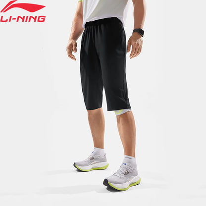 Trainingshorts für Herren, schwarze Shorts mit elastischem Bund und verdeckter Beinlänge