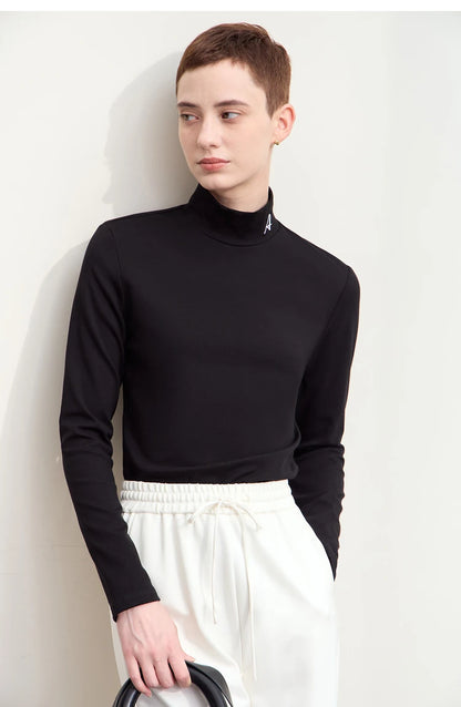 Damen Rollkragen-T-Shirt aus besticktem Fleece für warme Wintertage