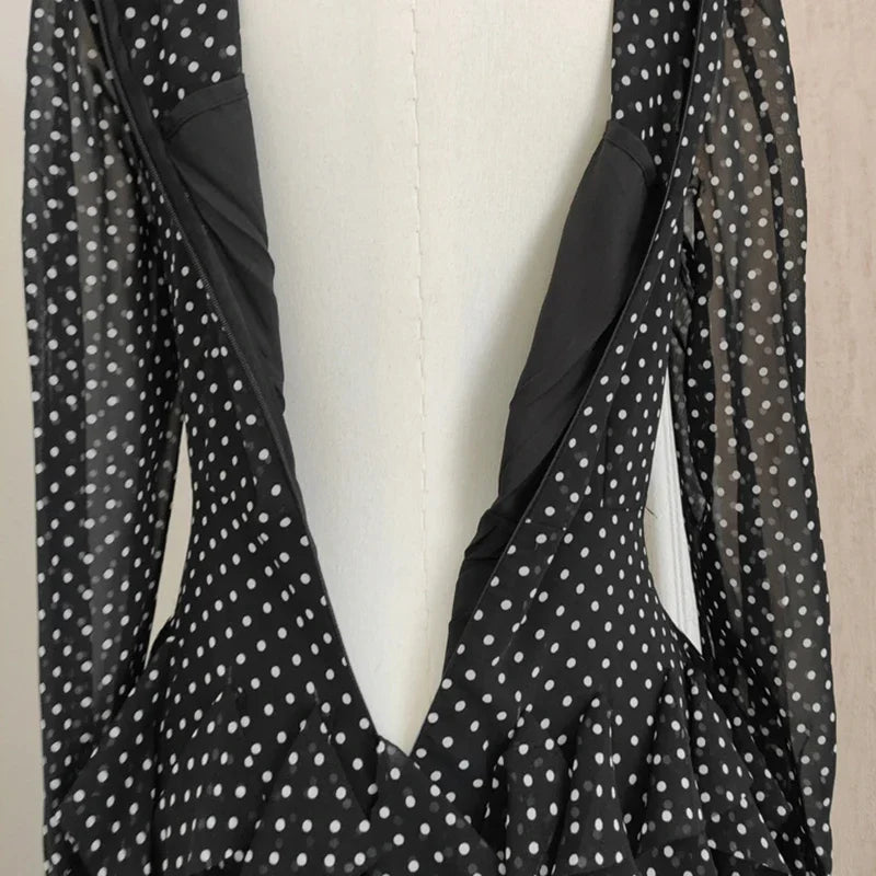 Lässiger Damen-Blazer mit Federn, Pailletten und Patchwork-Design – Langarm und modisch für jeden Anlass.