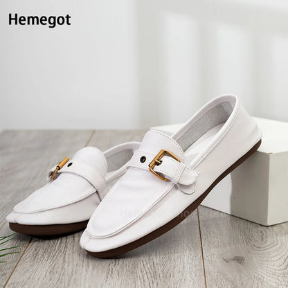 Herren-Slipper mit Schnallenriemen, weißes Leder, runde Spitze, flache Sohle