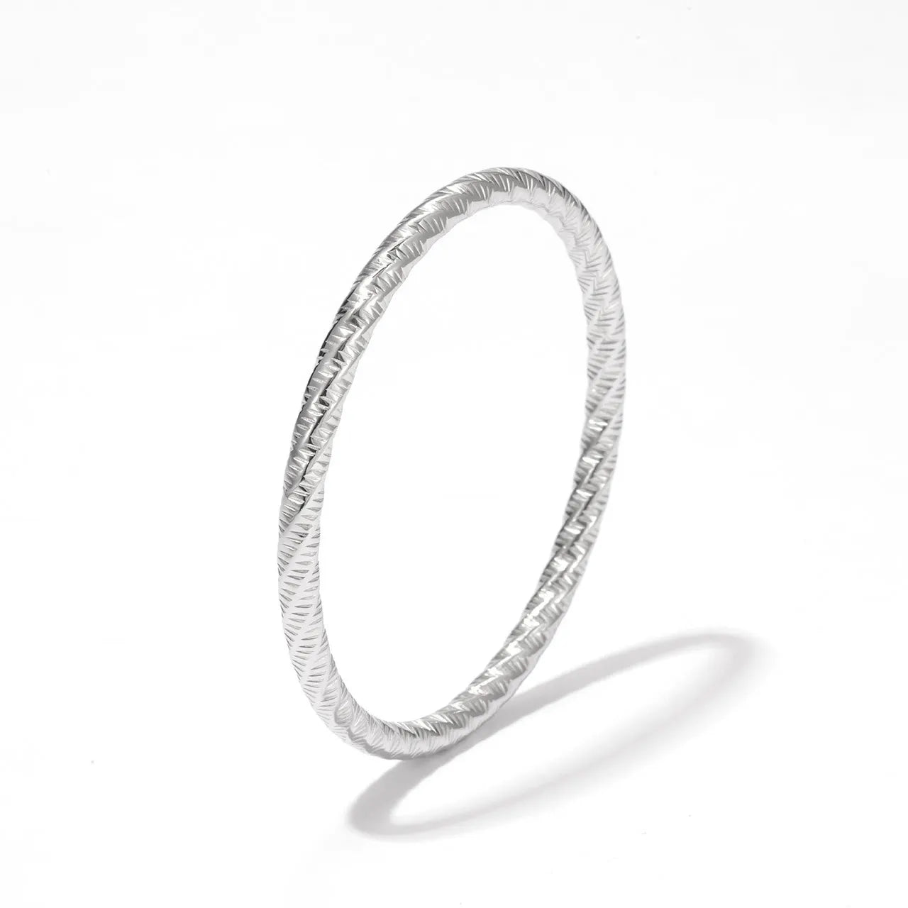 Damen-Armreif rund 65mm aus Edelstahl