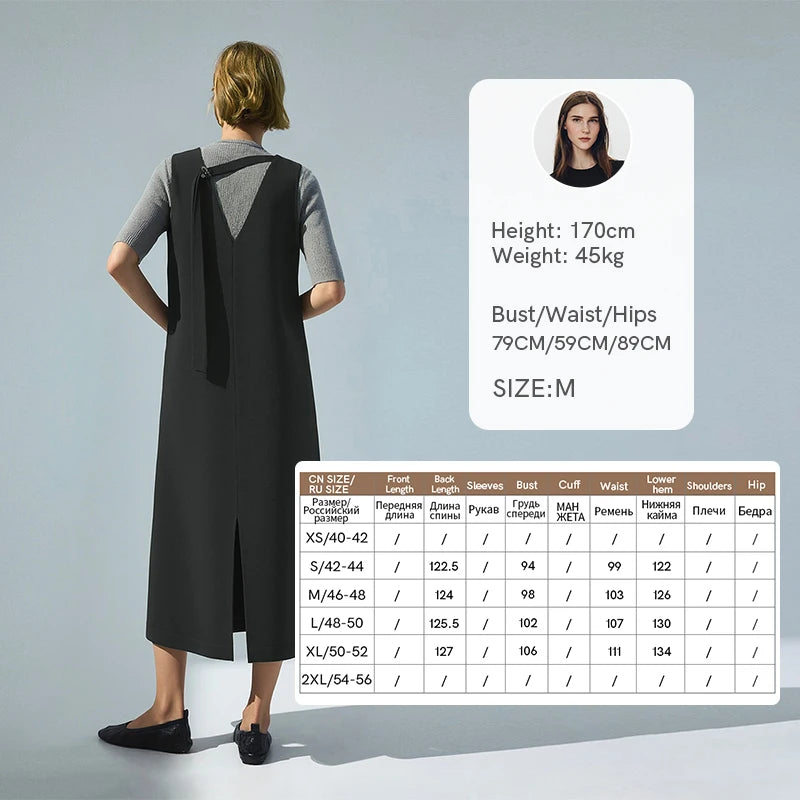 Stylisches Ärmelloses Damenkleid Mit Perlenschmuck Und Eleganter Passform