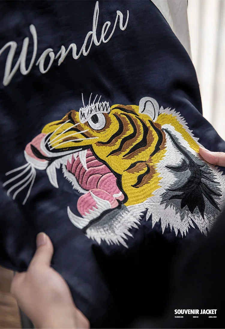 Herren Yokosuka Jacke Retro Reversible Tiger bestickte Patchwork-Outwear