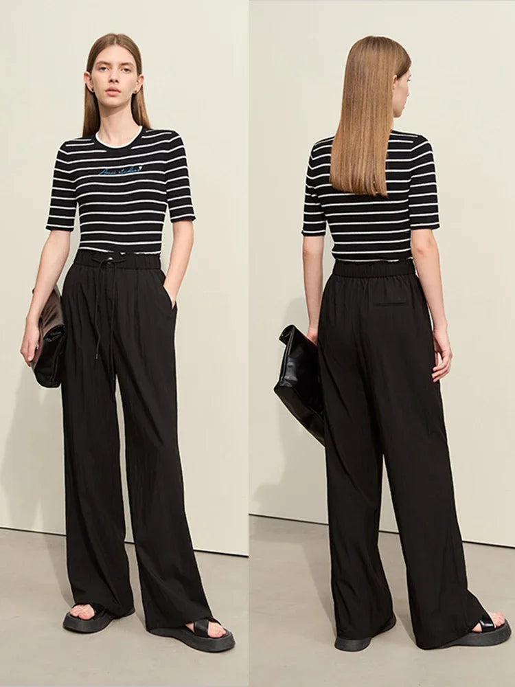 Damen gestreiftes Hemd mit Rundhals und schöner Stickerei für den Sommer