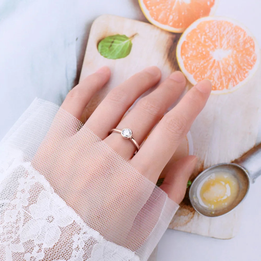 Damen-Schmuckset Halskette Ohrringe und Ring mit Moissanit