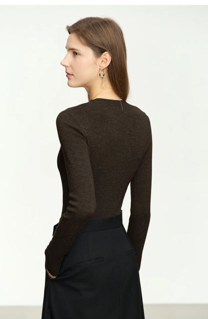 Amii Damenpullover aus Strick, Rückansicht, langer Ärmel, schmal, dunkelbraun