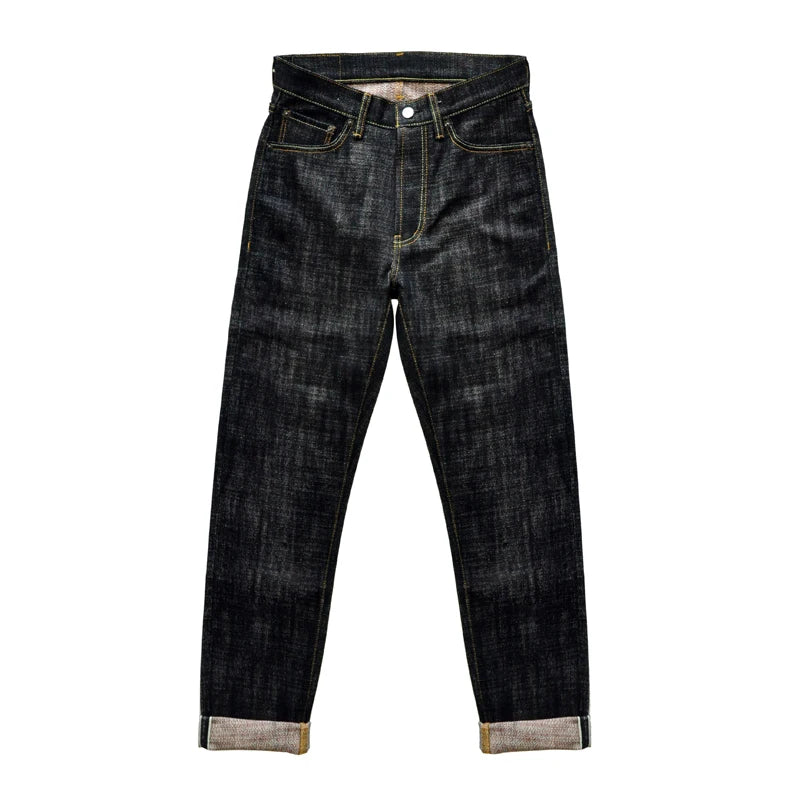 Herren Jeans im Taper Fit aus Raw Denim mit versilberten Knöpfen