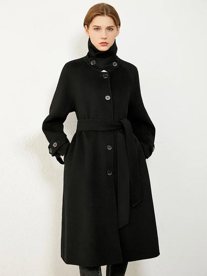 Damen Mantel aus 100 Prozent Wolle mit solidem Revers und Gürtel