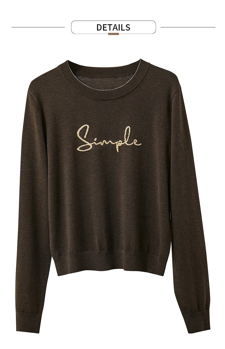 Langarm-T-Shirt in Braun mit Rundhalsausschnitt und „Simple“-Schriftzug (Detailsansicht)