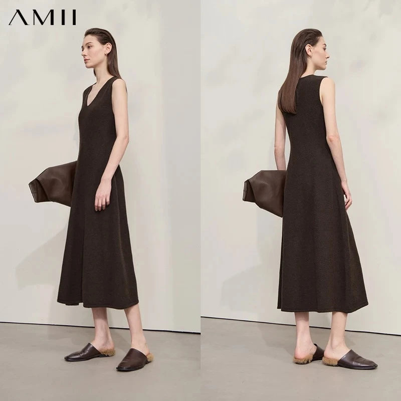 Elegantes Strickkleid Damen Mit V-Ausschnitt Und A-Linie