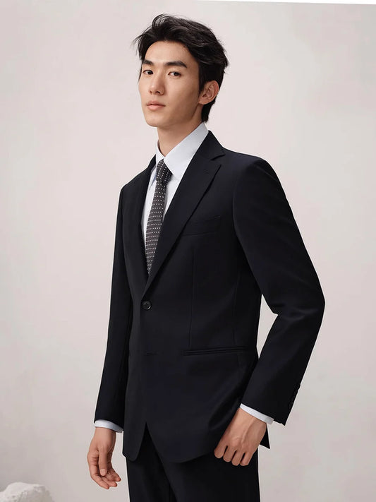 Leichter Herren-Sommeranzug mit Kurzarm-Blazer und Hose – Slim Fit, ideal für legere Hochzeiten und festliche Anlässe in Khaki.