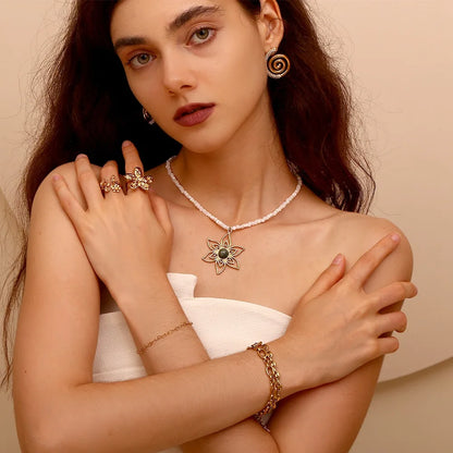 Damen-Armband mit Herzkette aus Edelstahl
