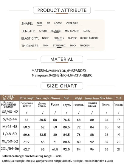 Damen T-Shirt aus gedrucktem Mesh mit slim-fit Halb Stehkragen