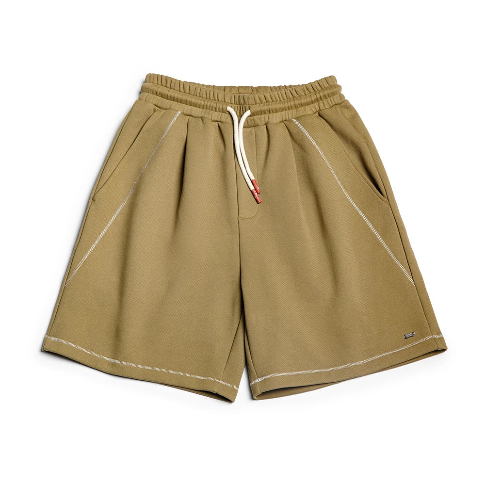 Herren Shorts in kontrastierenden Farben mit lässiger knielanger Passform