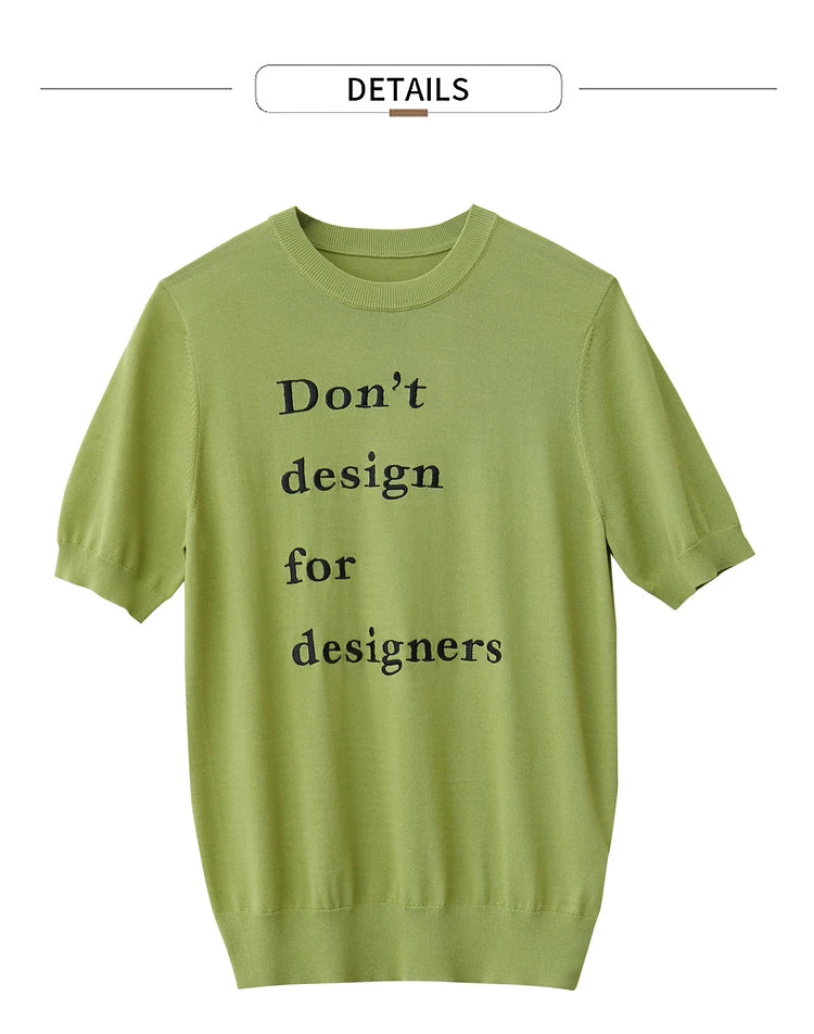 Damen Top im Minimalismus-Stil mit O-Ausschnitt und kontrastierenden Farben