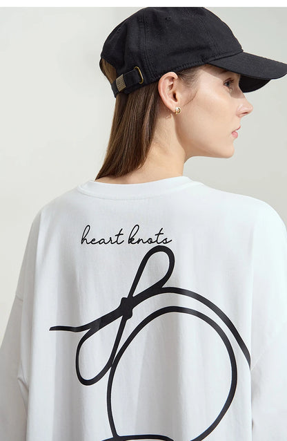 Damen T-Shirt aus ultraloch Stretch-Baumwolle mit Buchstaben-Bowknot-Aufdruck