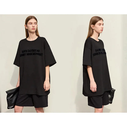 Damen T-Shirts mit Rundhalsausschnitt und losem, lässigem Schnitt mit Stickerei