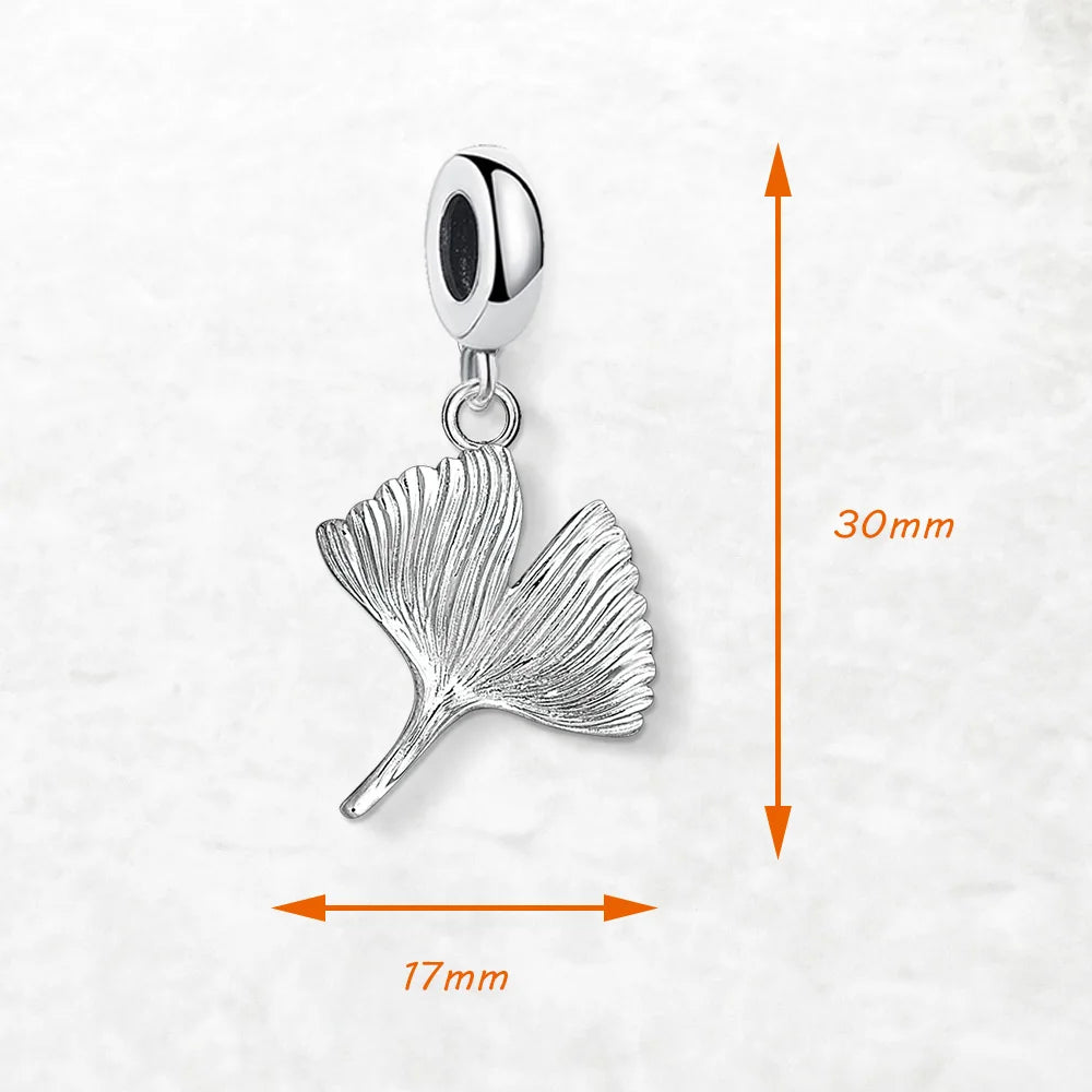 Ginkgoblatt-Anhänger aus Sterlingsilber mit Ringöse, Maßangabe 30 mm