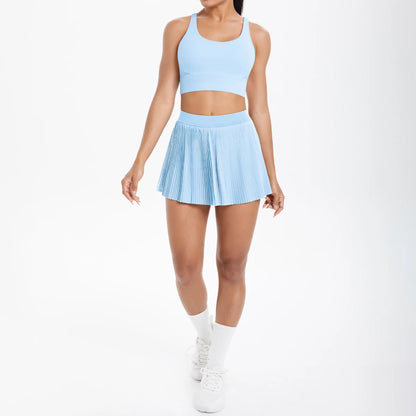 Sportset mit Sport-Bustier und Faltenrock, hellblau, Vorderansicht