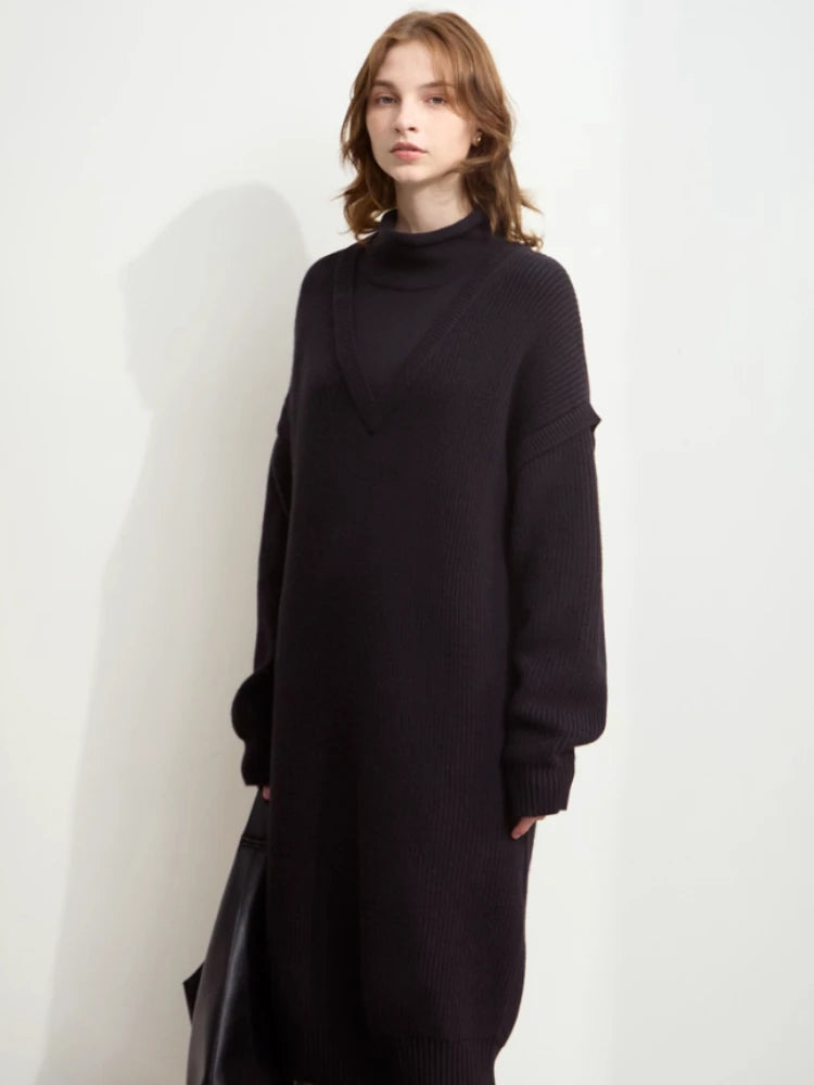 Elegantes Strick Midikleid Für Berufsfrauen Mit Bequemer Passform Und Kragen