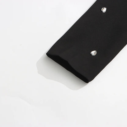 Elegantes Damenkleid mit Rundhalsausschnitt, langen Ärmeln und Patchwork-Design – ideal für besondere Anlässe.