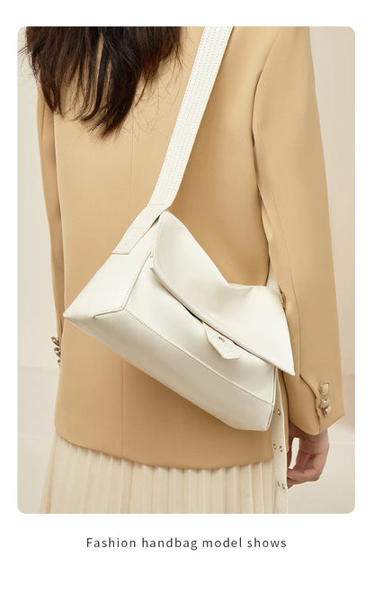 Damen Schultertasche aus Spaltleder und PU im Retro-Stil