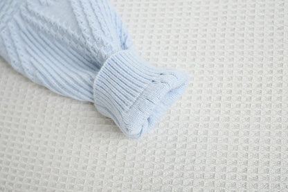 Mädchen Kleidung Set mit gestricktem Pullover und kurzem Rock für den Herbst