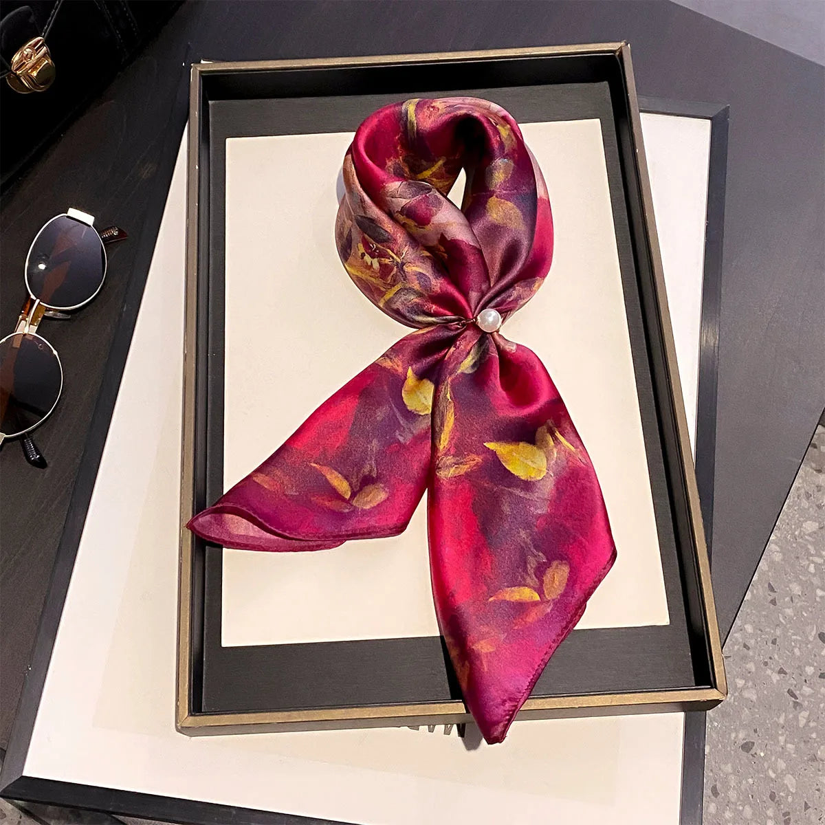 Damen Seidensatin Schal 53cm quadratisch Blumenprint Kopftuch Hijab Bandana J