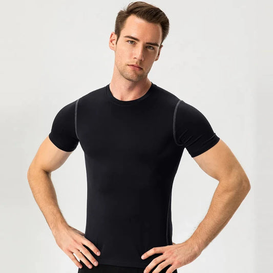 Eng anliegendes Herren-Fitness-Trainingsset mit kurzen Ärmeln – elastisch und schnelltrocknend, ideal für Sport und Laufen.