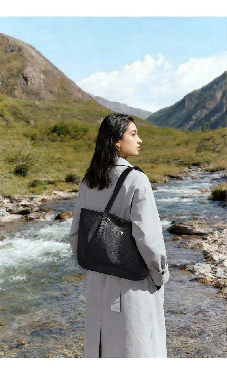Damen-Tote-Tasche aus Rindleder mit großer Kapazität und leichtem Gewicht für Pendeln und Alltag