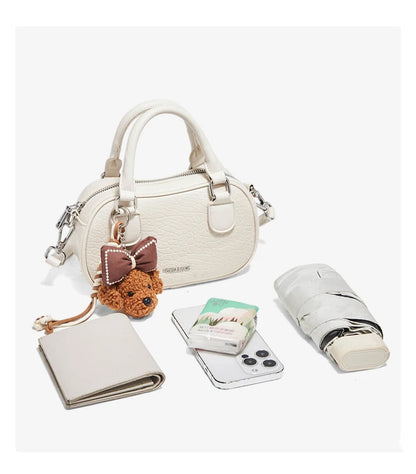 Damen Handtasche Aus Soft Leateh Im Boston Stil Mit Crossbody Anhänger