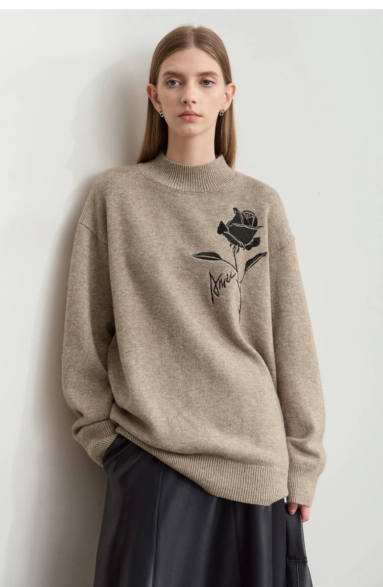 Beiger Damenpullover mit Rundhalsausschnitt und schwarzer Rosen-Stickerei, Langarm