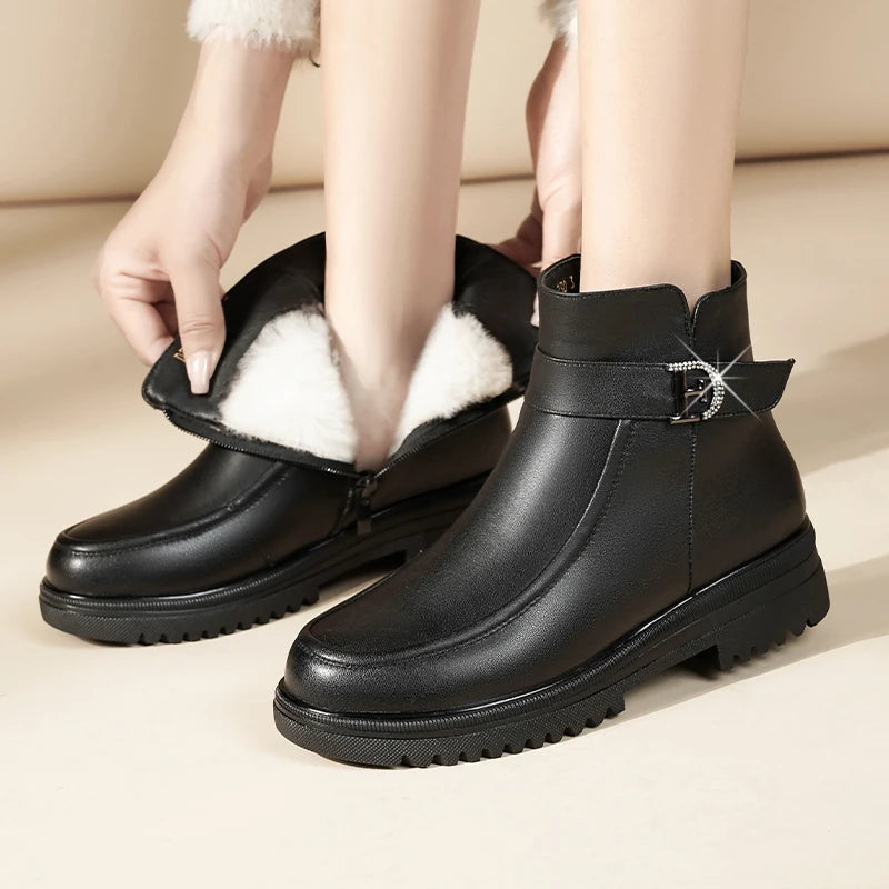 Damen Schneestiefel aus echtem Leder mit rutschfester Sohle und Wolle