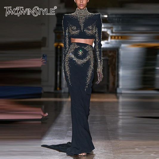 Elegantes ärmelloses Damen-Minikleid mit V-Ausschnitt und Kettendetails im Patchwork-Design
