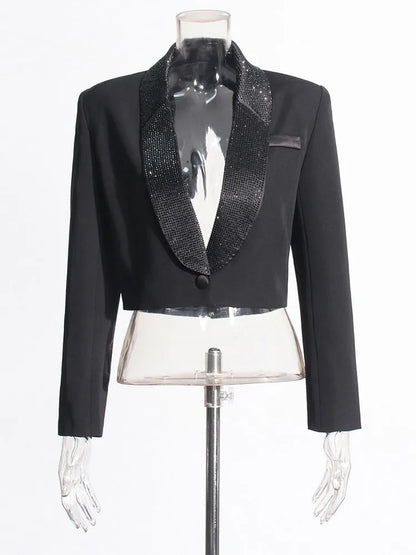 Eleganter Damen-Blazer mit Reverskragen und langen Ärmeln – Patchwork-Design und einreihiger Verschluss für einen lässigen Look.