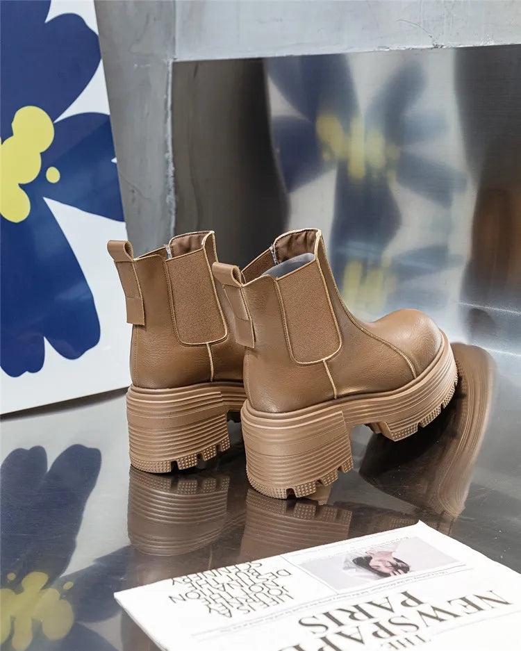 Chelsea-Boots aus Leder mit Plateausohle, beige, elastischer Schaft
