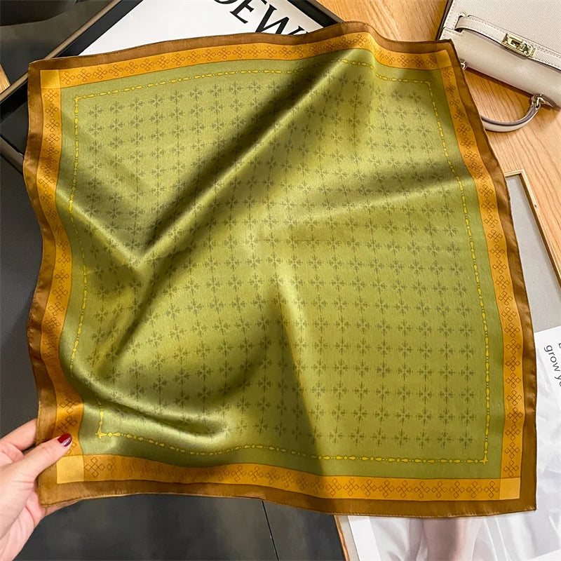 Damen Seidenschal Frühling bedruckt Haarband Halstuch Bandana quadratisch klein