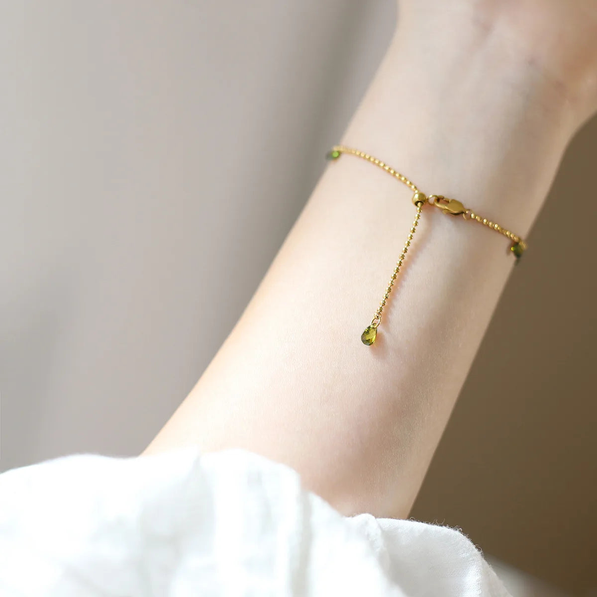 Damen-Armband Quaste mit Zirkonia
