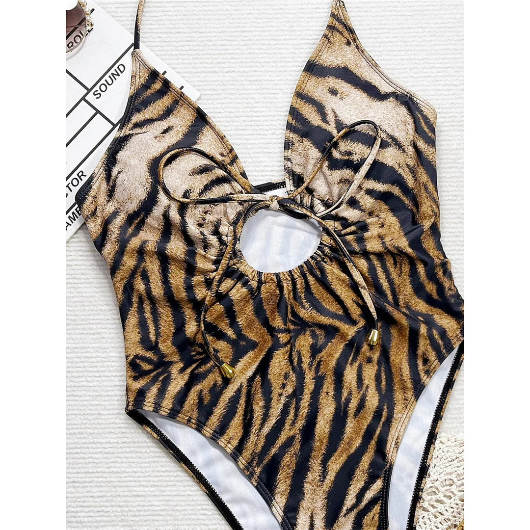 Damen-Badeanzug Leopard V-Ausschnitt Schnürung rückenfrei High-Leg