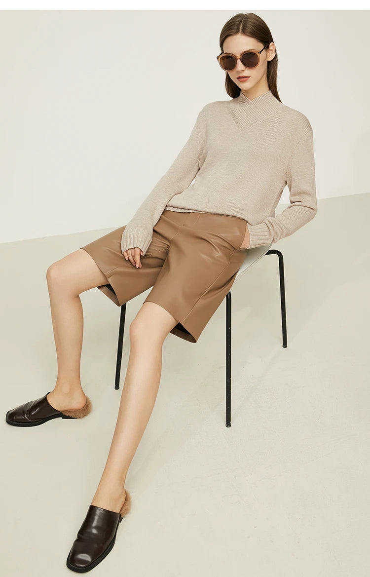 Beiger Damen-Pullover mit Stehkragen, feiner Strickoptik, gerippte Ärmelbündchen