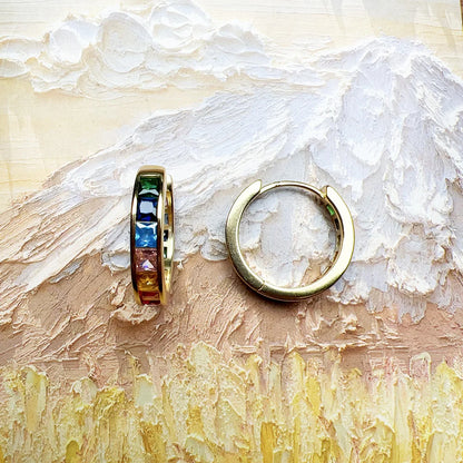 Damen-Creolen golden Scharnier Regenbogen funkelnd aus Sterlingsilber