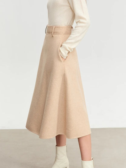 Damen-Wintermantel aus Wollmix in Beige mit Gürtel und Knielang-Rockschnitt, lange Ärmel