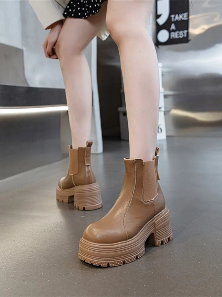 Damen-Chelsea-Boots aus Leder, beige, mit Plateau und Blockabsatz
