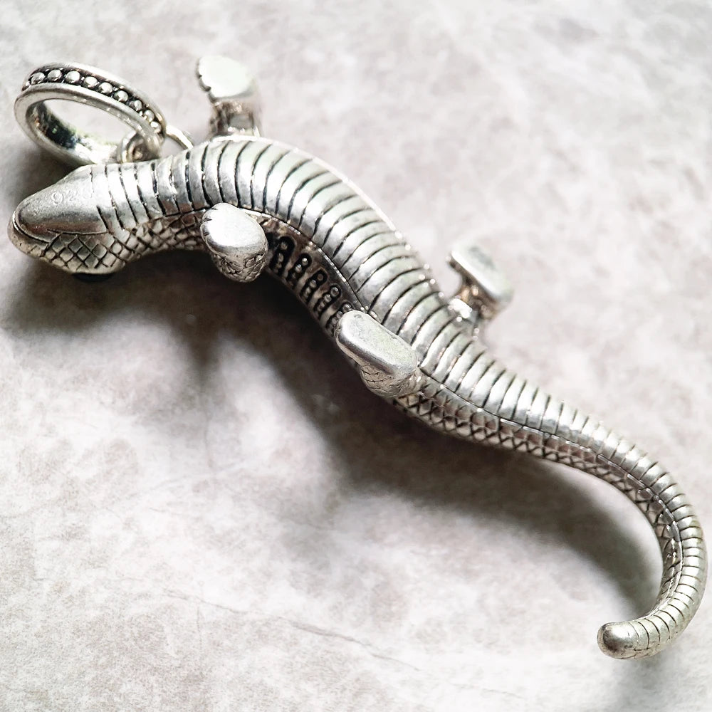Damen-Charm-Anhänger Salamander Pavé Rebel trendig aus Sterlingsilber