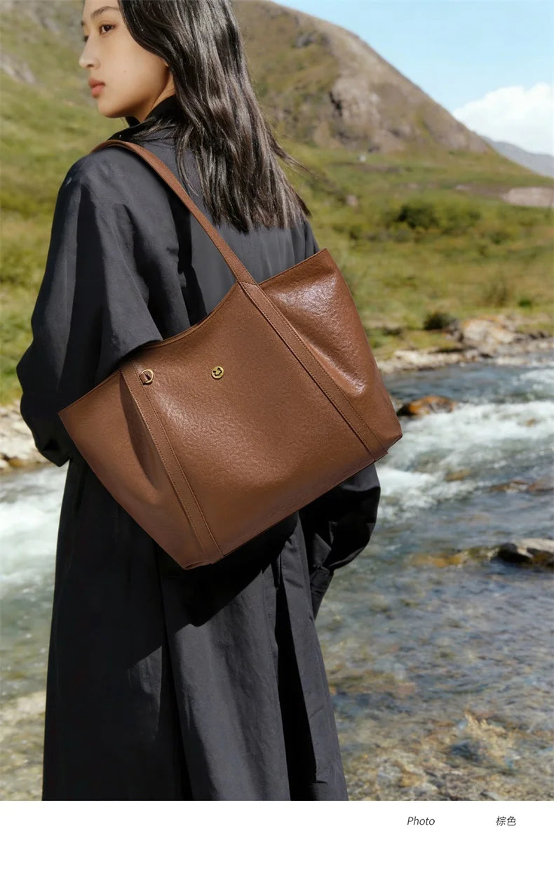Damen-Tote-Tasche aus Rindleder mit großer Kapazität und leichtem Gewicht für Pendeln und Alltag
