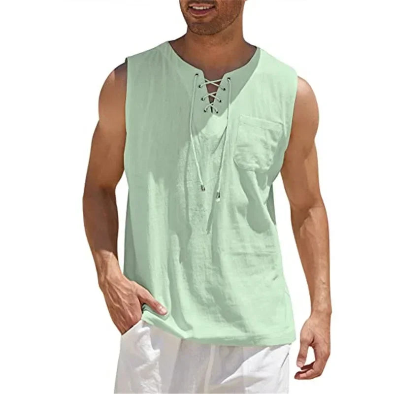 Ärmelloses Herren-Strickoberteil mit Rundhalsausschnitt und Hohldesign – ideal für den Sommer.