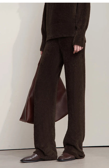 Dunkelbraune Fleece-Hose mit weitem Bein, Tunnelzugbund, weicher Stoff mit Bündelung